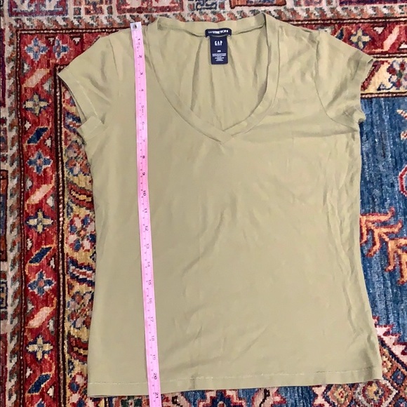 lt green Gap stretch V-neck short sleeve tee, XS - Picture 9 of 9